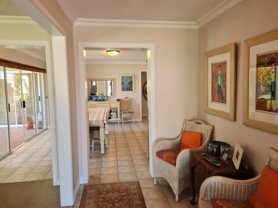 6 Bedroom Property for Sale in Greenways Golf Estate Western Cape